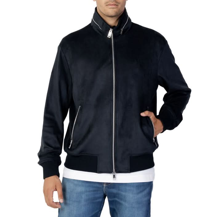 Armani Exchange Blue Blazer for Men, designed for effortless success. Features zip pockets and a zip fastening for a sleek, professional look this Fall/Winter.