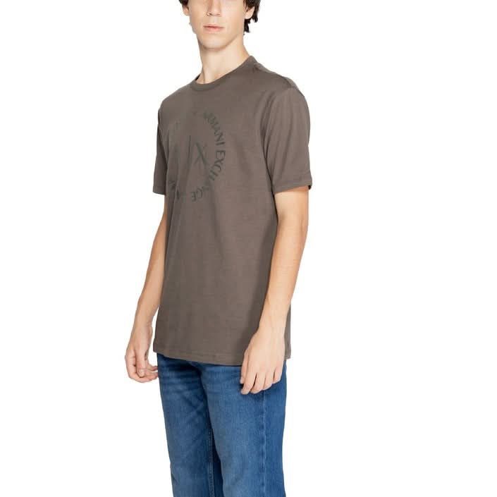 Men’s brown T-shirt from Armani Exchange, crafted from 100% cotton, perfect for stylish golf outings during the fall and winter seasons.