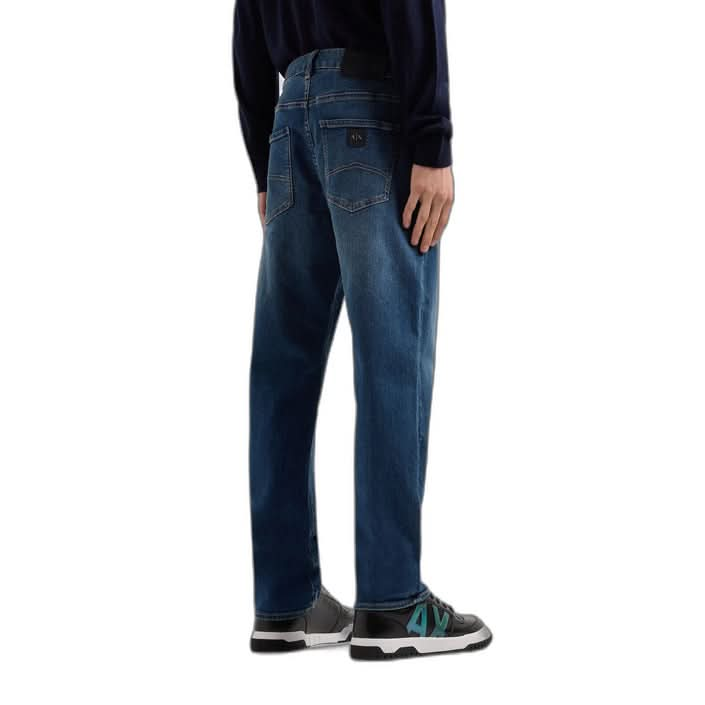 Elegant blue jeans from Armani Exchange featuring 98% cotton – Ideal for a successful lifestyle