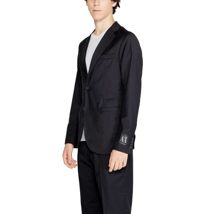 Armani Exchange Men’s Black Blazer – Refined style for Fall/Winter with button fastening, long sleeves, and a luxurious polyester-viscose blend.