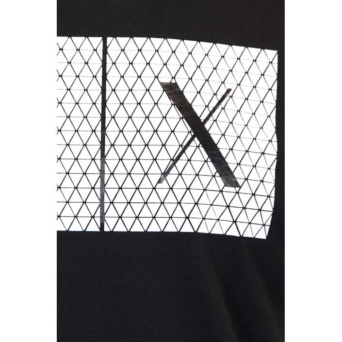 Men’s black Armani T-shirt with a stylish print, short sleeves, and round neck, offering luxury and elegance for various outfits.