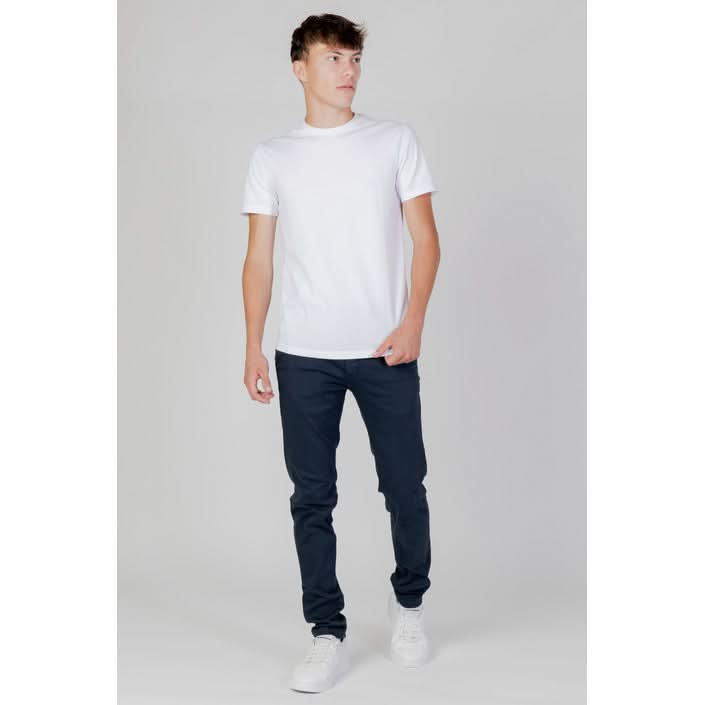 Pairing Armani t-shirts with jeans and sneakers