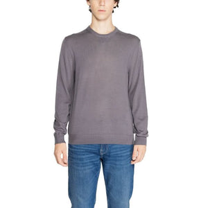 Men's grey variant knitwear from Armani Exchange – crafted from wool with a classic round neck and long sleeves, ideal for a refined Fall/Winter look