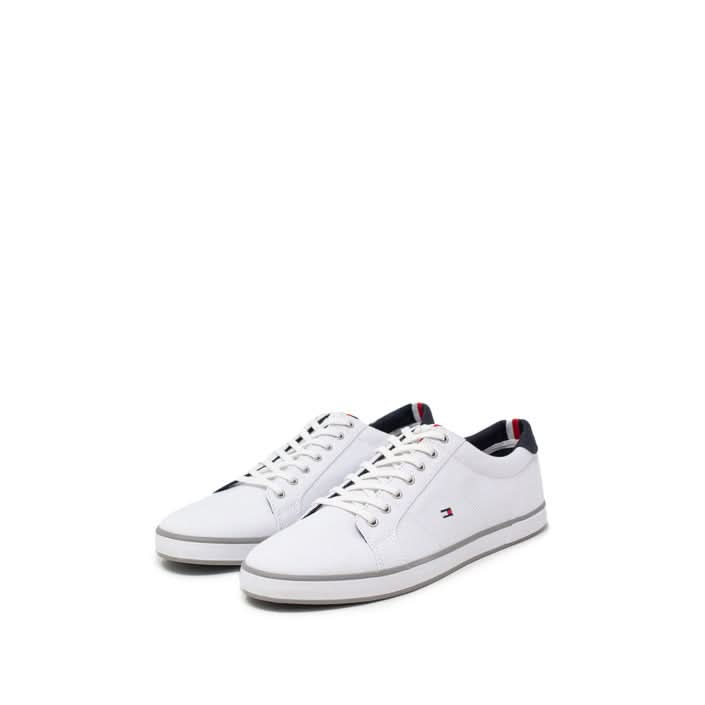 Tommy Hilfiger Men’s white Sneakers with soft textile lining for added comfort.