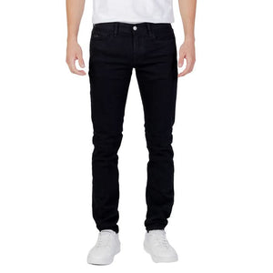 Armani Exchange black jeans for men – Classic Fall/Winter fashion with zip and button fastening