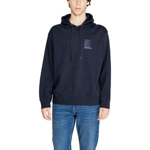 Armani Exchange men's blue sweatshirt featuring a hooded collar, long sleeves, and front pockets, perfect for stylish Fall/Winter outfits.