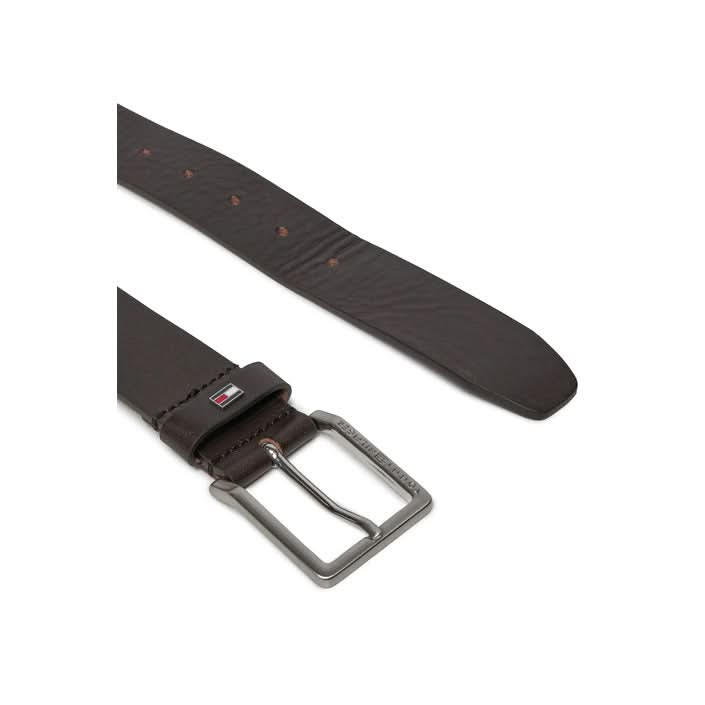 Close-up of Tommy Hilfiger Men’s Leather Belt, showcasing the rich leather texture and buckle.