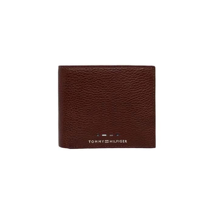 Tommy Hilfiger Men’s Brown Leather Wallet, featuring a sleek plain design and inside pocket.