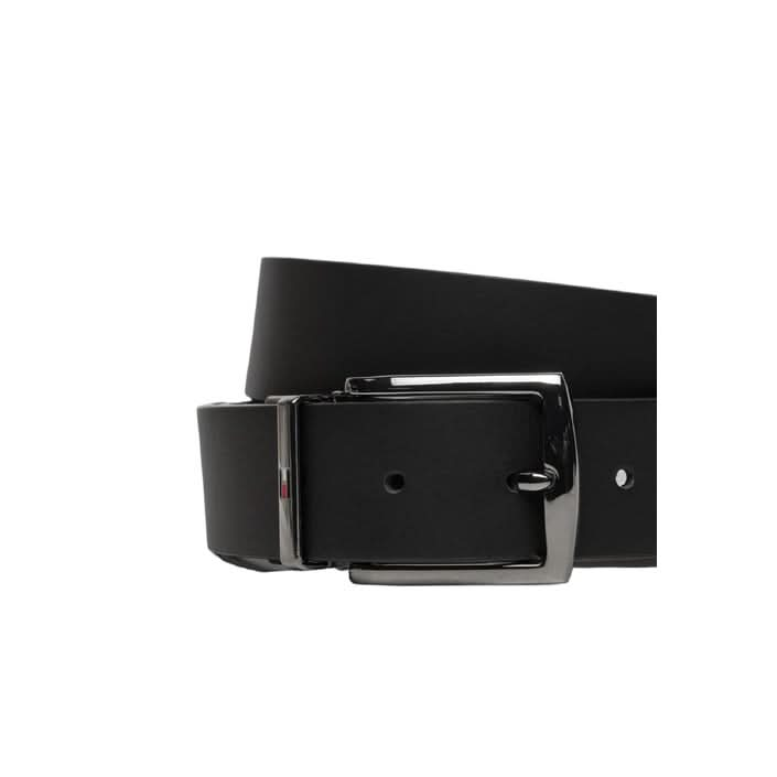 Tommy Hilfiger Men’s Black Leather Belt – Stylish Fall/Winter Accessory | Poshbro