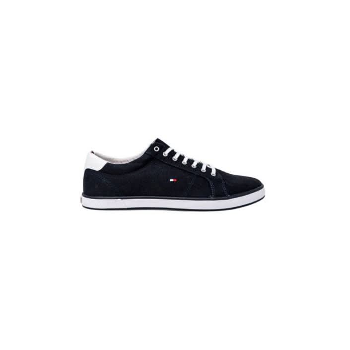 Tommy Hilfiger men’s blue cotton sneakers, lace-up fastening, and rubber sole, stylish casual footwear.