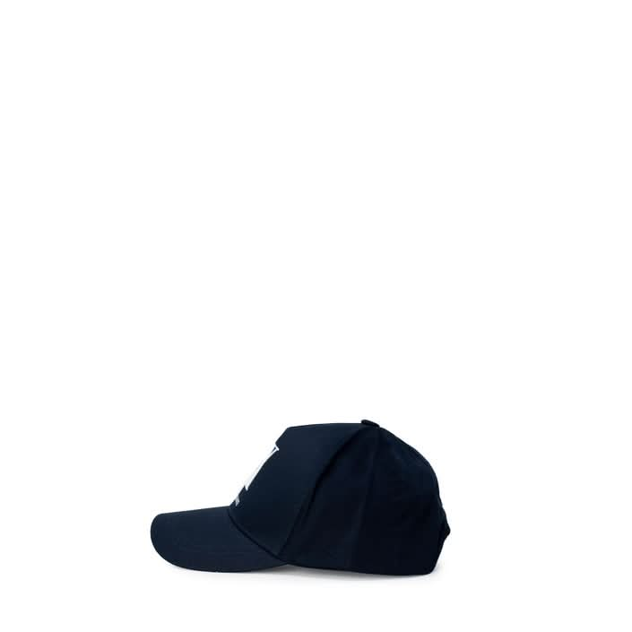 Effortlessly trendy Armani Exchange Blue Cap made from 100% cotton, designed with a bold print to enhance your casual Spring/Summer outfits