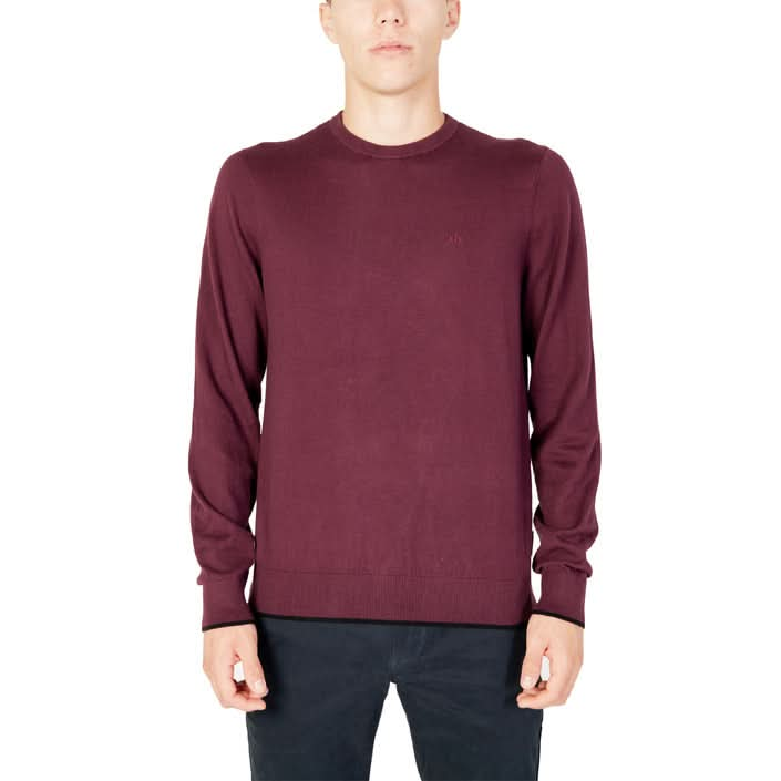 Premium red knitwear with long sleeves from Armani Exchange – blend of cashmere and cotton.