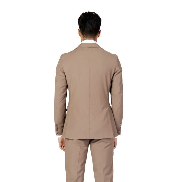 Mulish Men's Plain Brown Blazer - Tailored Fit and Button Fastening