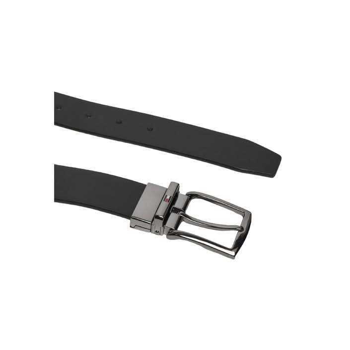 Tommy Hilfiger Men’s Black Leather Belt – Stylish Fall/Winter Accessory | Poshbro