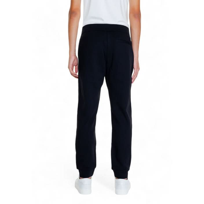 Men’s Fall/Winter trousers from Armani Exchange, plain black design